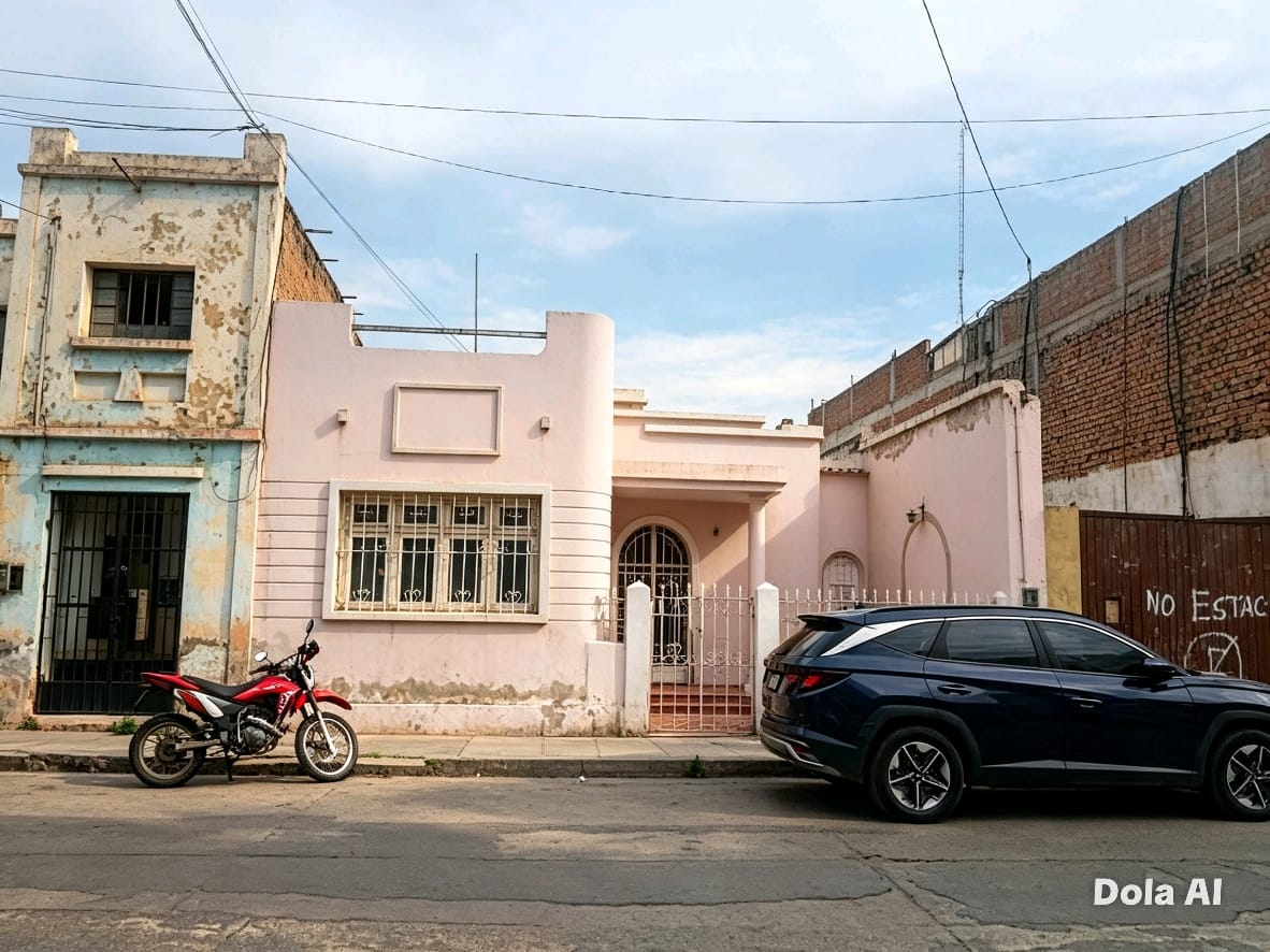 🏡 SE VENDE CASA EN PLENO CENTRO DE CHICLAYO