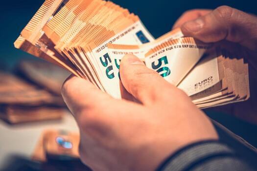 Prestamos de dinero (WhatsApp: +34 666 31 16 39)