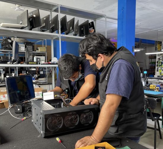 Servicio Técnico Laptops & PCs